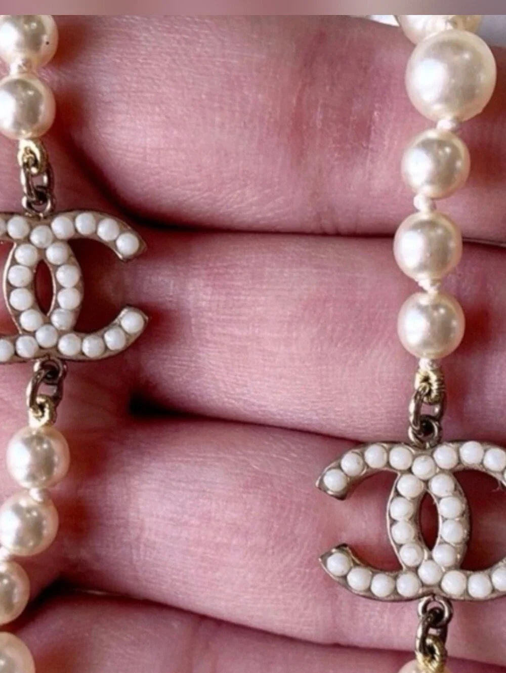 CHANEL Graduated Long CC Pearl Necklace - Classic Beaded Strand